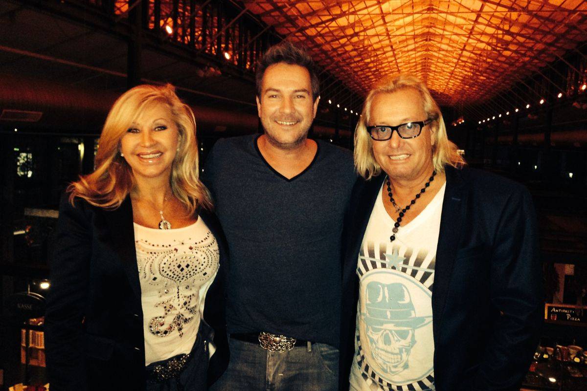 Moderator Kai und die Geisens