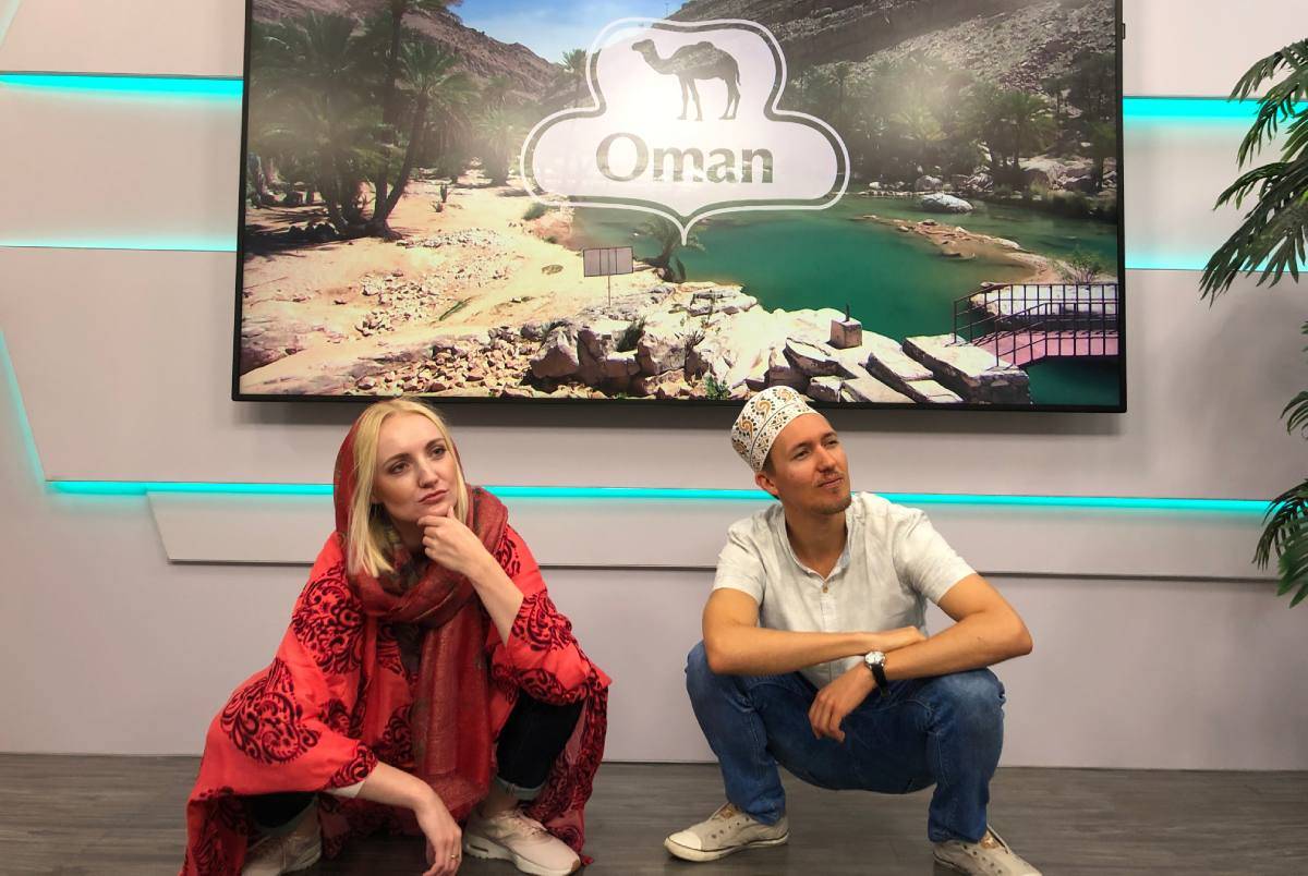 Sarah und Sebastian im Oman-Look im Studio