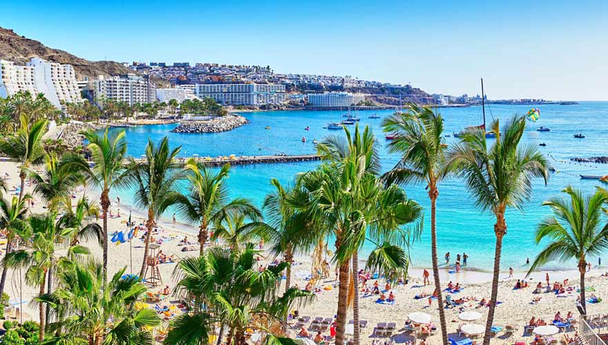 Anfi Beach auf der kanarischen Insel Gran Canaria