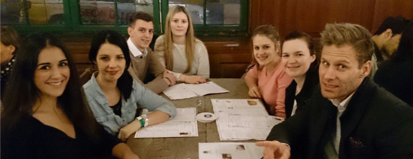 Mit Dirk Löbling im berühmten Münchner Hofbräuhaus