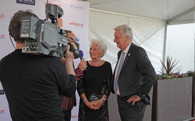 Reiner Meutsch Goldene Sonne 2017