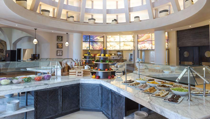 Buffet im Sheraton Miramar Resort El Gouna