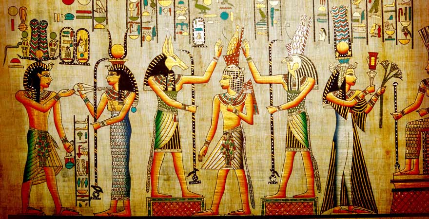 Ägyptische Wandmalerei mit Hieroglyphen