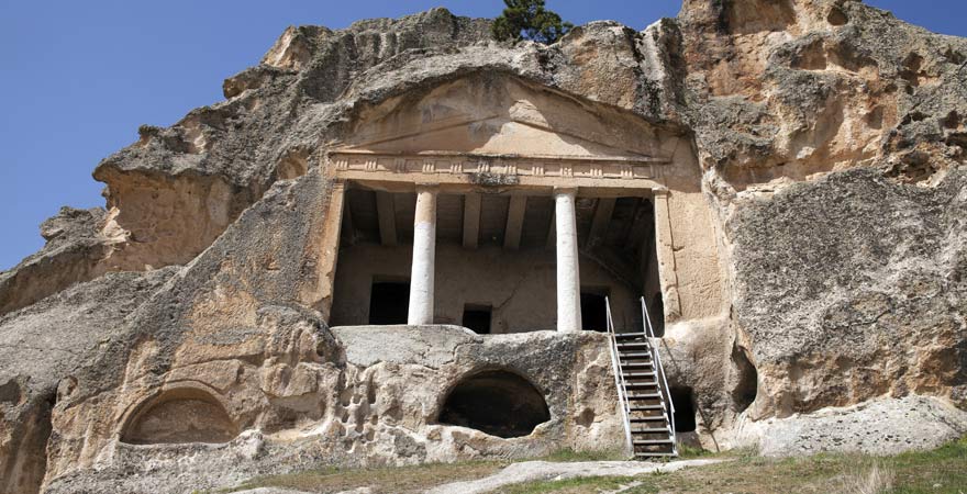 Felsenhöhlen bei Afyon, Türkei