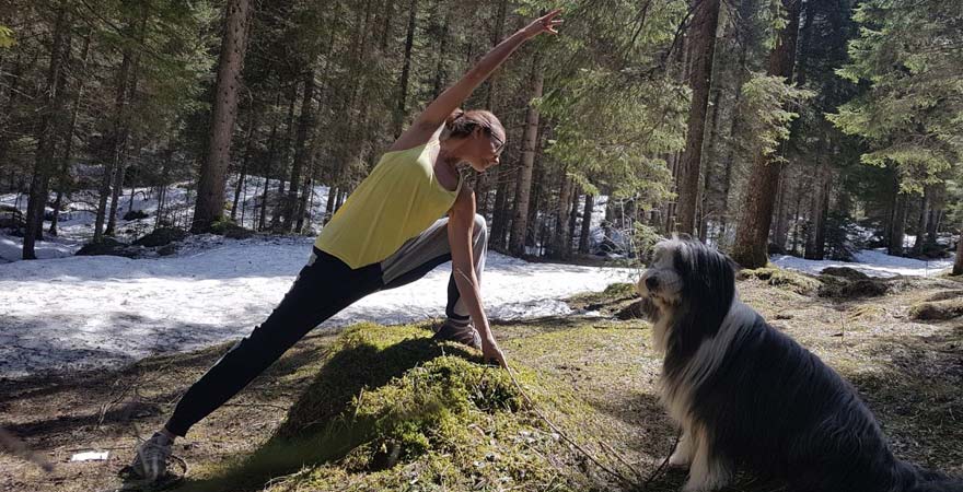 Seitlicher Winkel beim Detox-Yoga