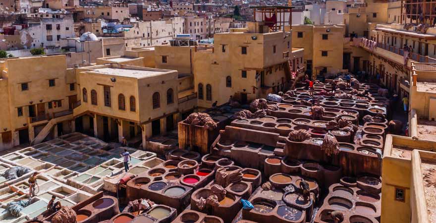 Für meinen Reisebericht habe ich auch bei einer Gerberei in der Medina von Fès vorbeigeschaut.