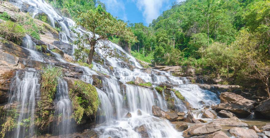 Mai Yai Wasserfall im Khao Sok Nationalpark, Khao Lak, Thailand