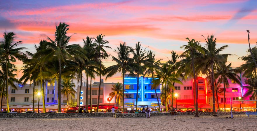 Wer in Miami Party machen möchte, kommt zum Ocean Drive.