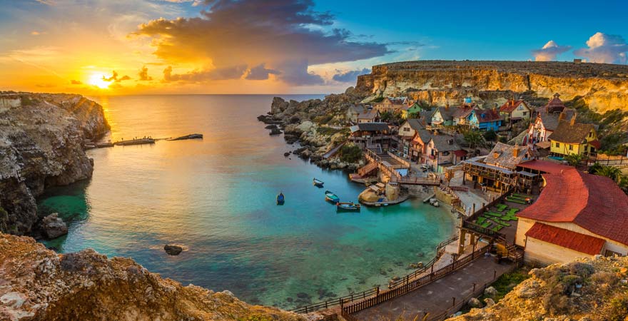 Unser Reisetipp für Malta-Urlaub mit der ganzen Familie: Popeye Village bei Mellieha