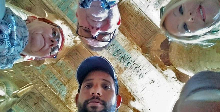 Ausflugsgruppe nach Dendera