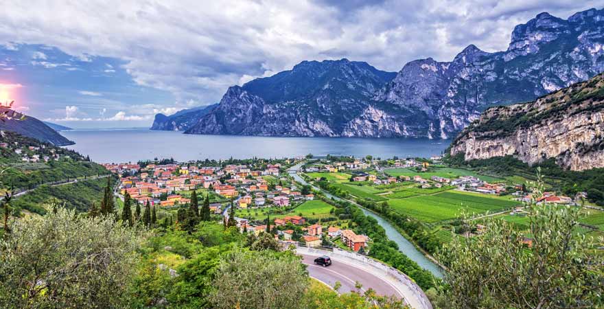Reisetipp: Eine Anfahrt mit dem Auto an den Gardasee lohnt sich