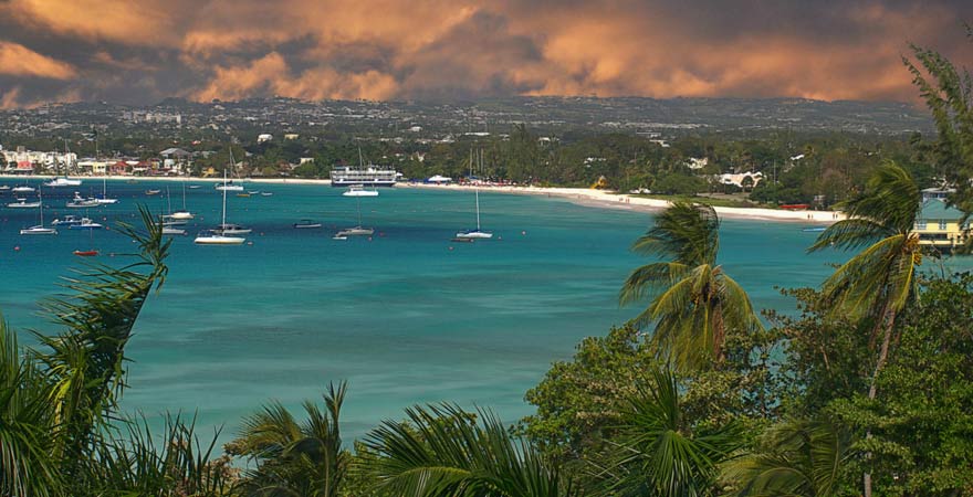 Barbados ist nicht nur wegen der atemberaubenden Strände, sondern auch wegen Bridgetown einen Besuch wert.