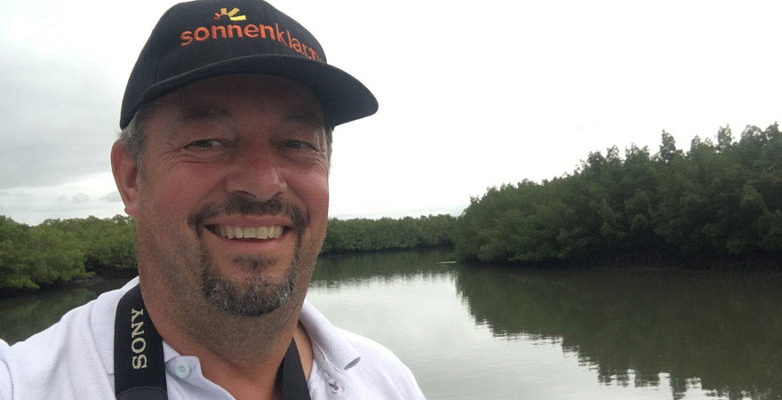 Andreas Diefenbach auf dem Gambia River