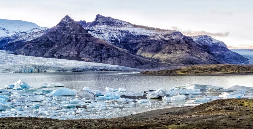 Gletscherlagune Jökulsárló im Vatnajökull Nationalpark, Island