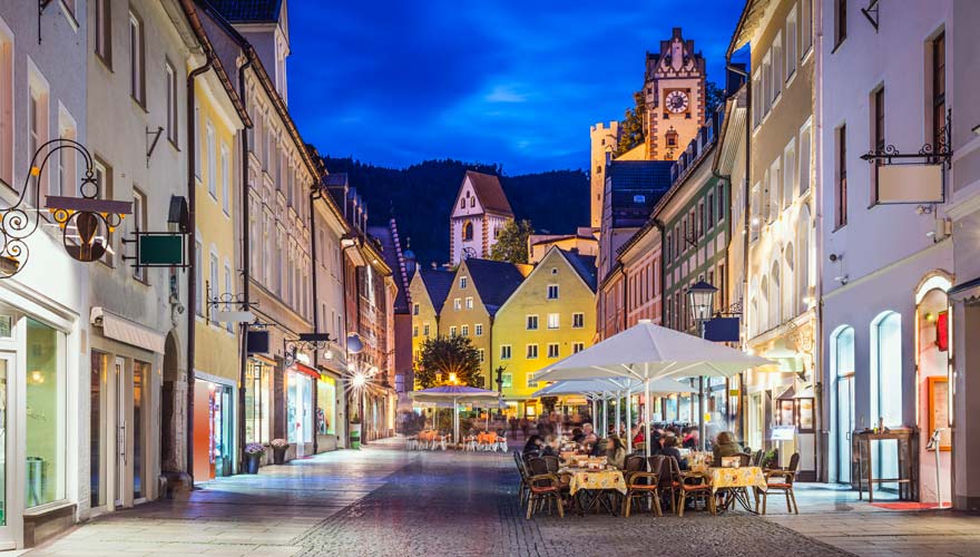 Füssen ist eine Perle im Allgäu und damit ein tolles Ziel für eine Städtereise in Deutschland