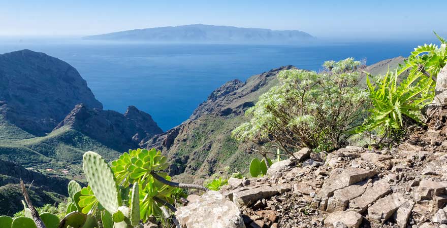 Ausblick vom Pico del Teide auf La Gomera, Teneriffa