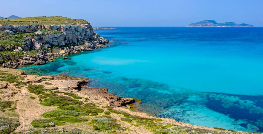 Felsig, aber schön: Cala Rossa