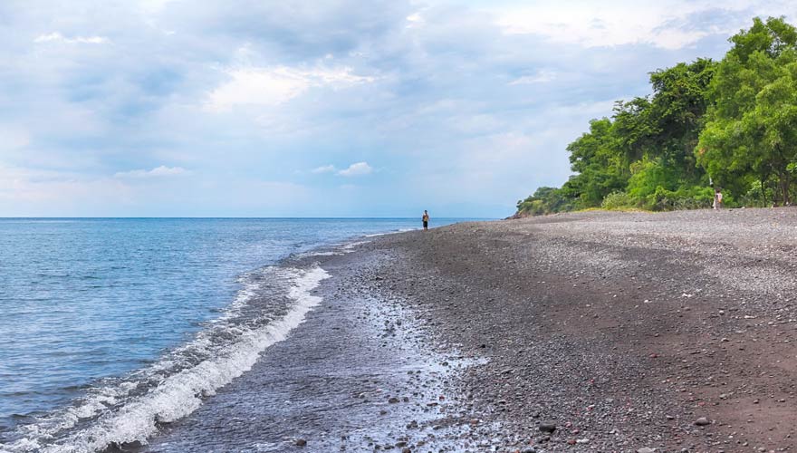 Einer der schönsten Strände auf Bali ist der Amed Beach