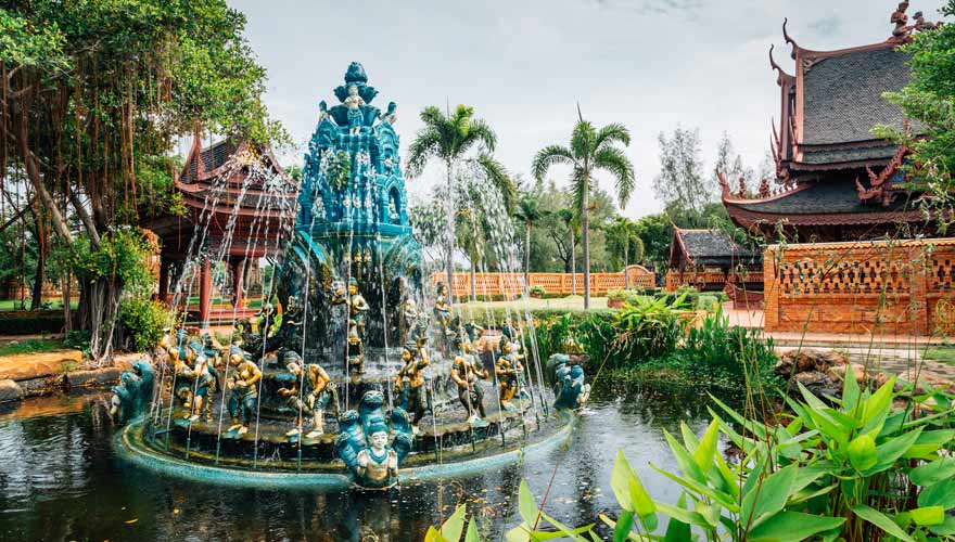 Das Ancient Siam City Mueang Boran ist eine der Top-Sehenswürdigkeiten außerhalb von Bangkok