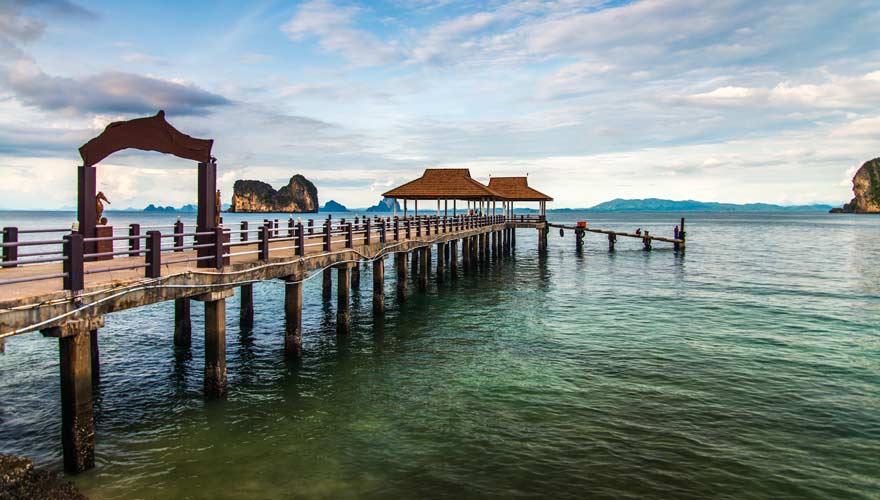 Blick auf die Andaman-See von der thailändischen Insel Koh Ngai aus