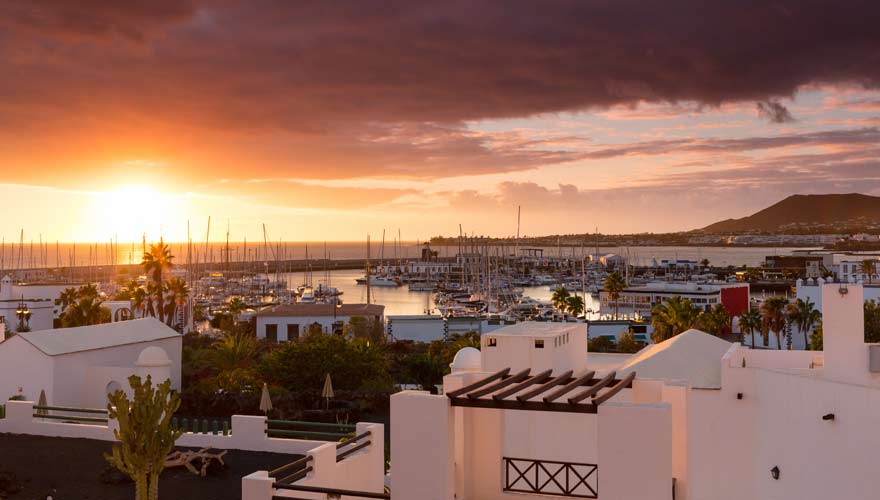 Hafen von Playa Blanca