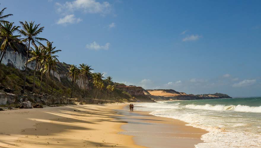 Pipa Beach in der Nähe von Rio in Brasilien zählt zu den günstigen Reisezielen