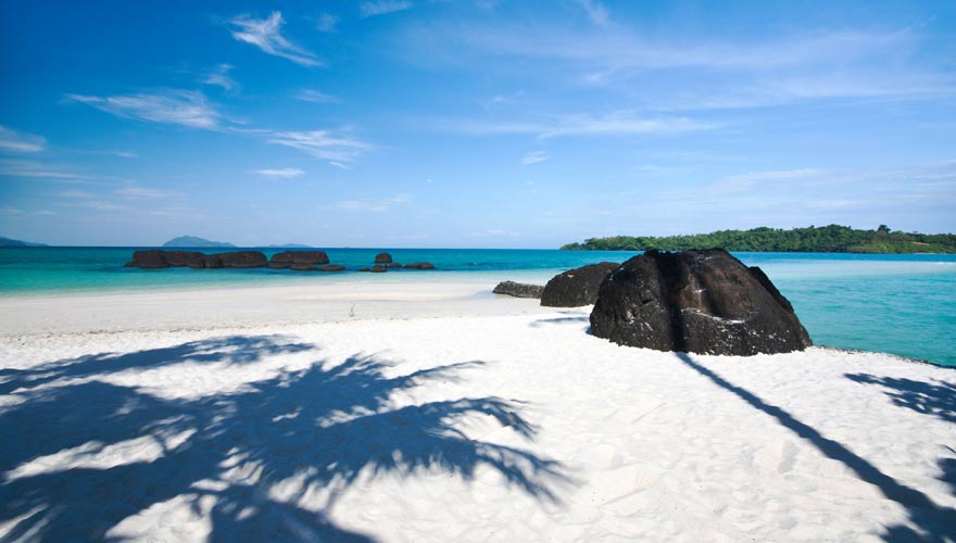 Strand auf der thailändischen Insel Koh Kham