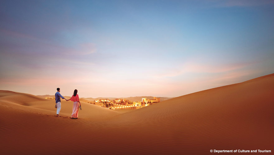 Ein Ausflug nach Qasr al Sarab verspricht wahres Wüstenvergnügen in Abu Dhabi