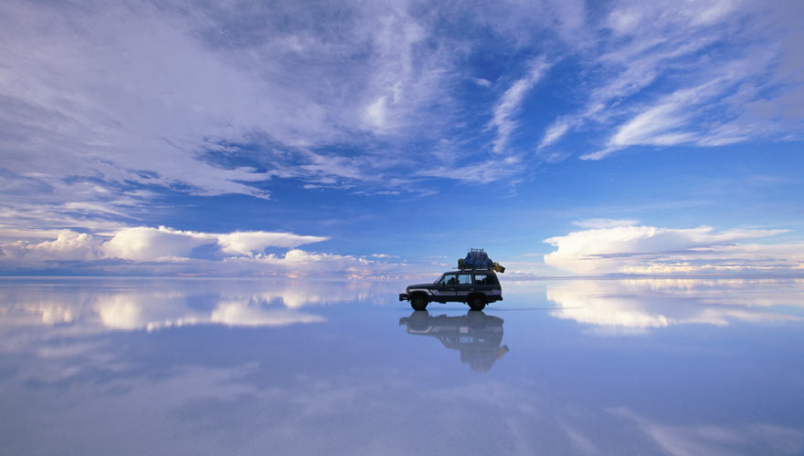 Der Salzsee Salar de Uyuni in Bolivien ist ein echtes Naturwunder