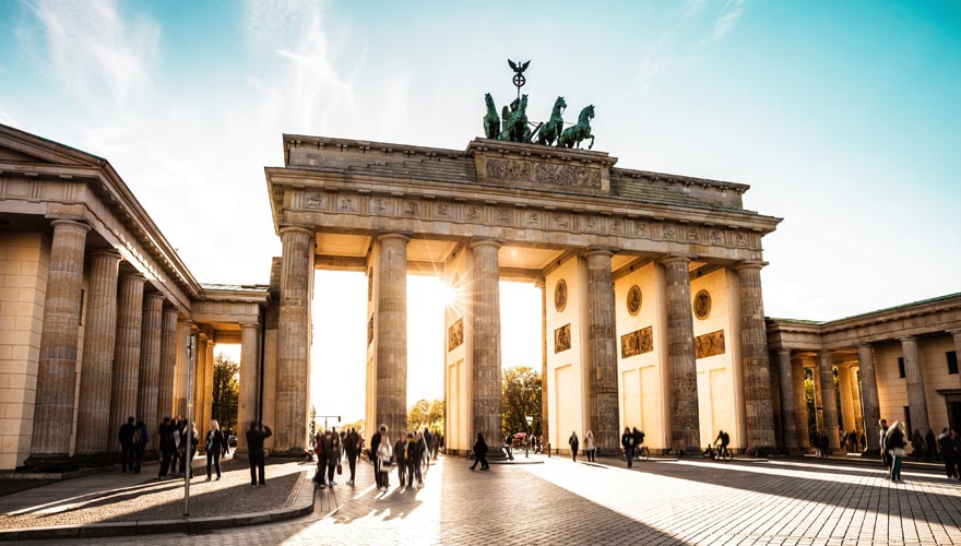 Eine der Top-Sehenswürdigkeiten in Berlin ist das Brandenburger Tor