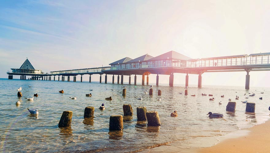 Pier am Strand von Heringsdorf auf Usedom
