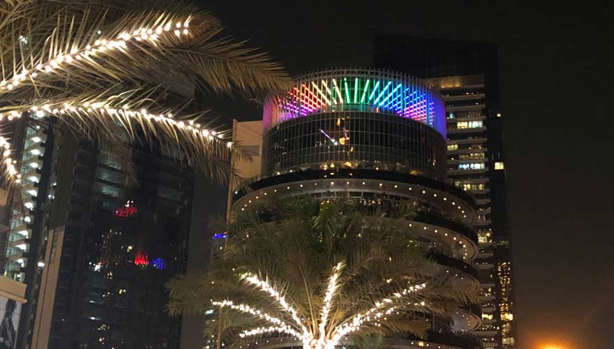 Hochhaus von Pier 7 an der Dubai Marina