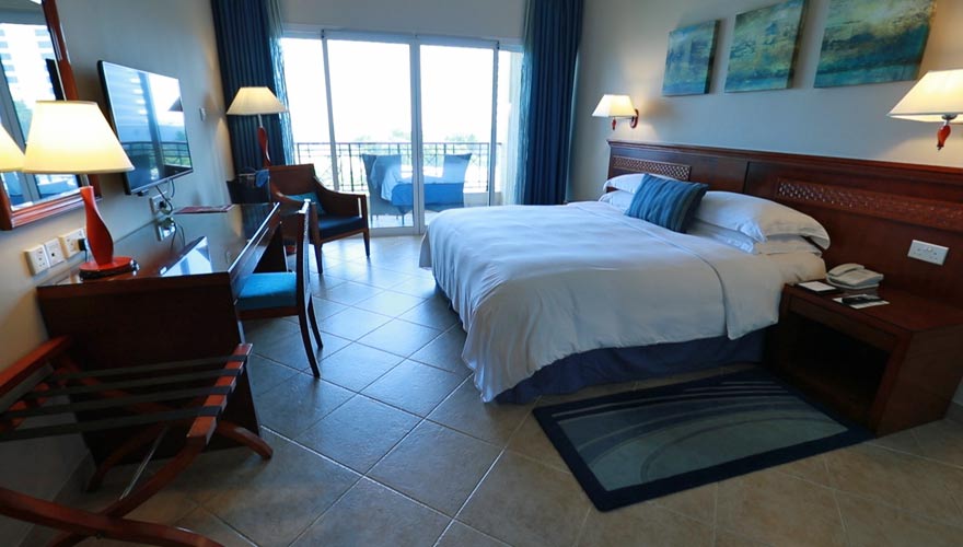 Zimmer im Fujairah Rotana Resort