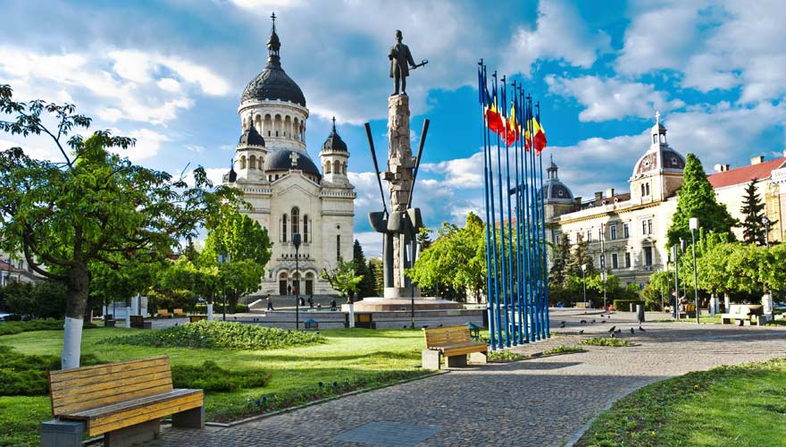 Piața Avram Iancu in Cluj-Napoca in Rumänien - eine sehr schöne Stadt