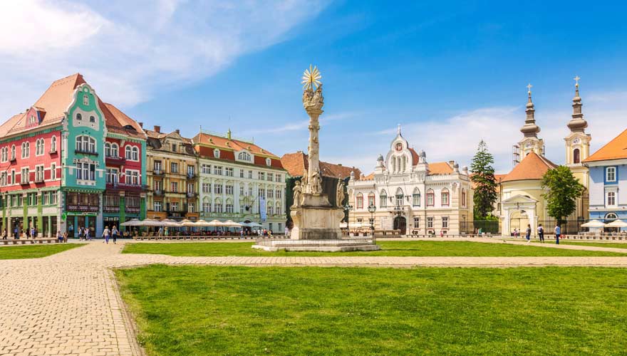 Timisoara (Temeschwar) ist mit seinem malerischen Zentrum sehr sehenswert