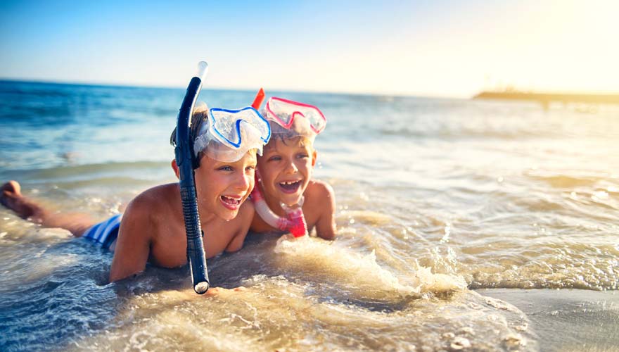 Kinder am Goldstrand in Bulgarien