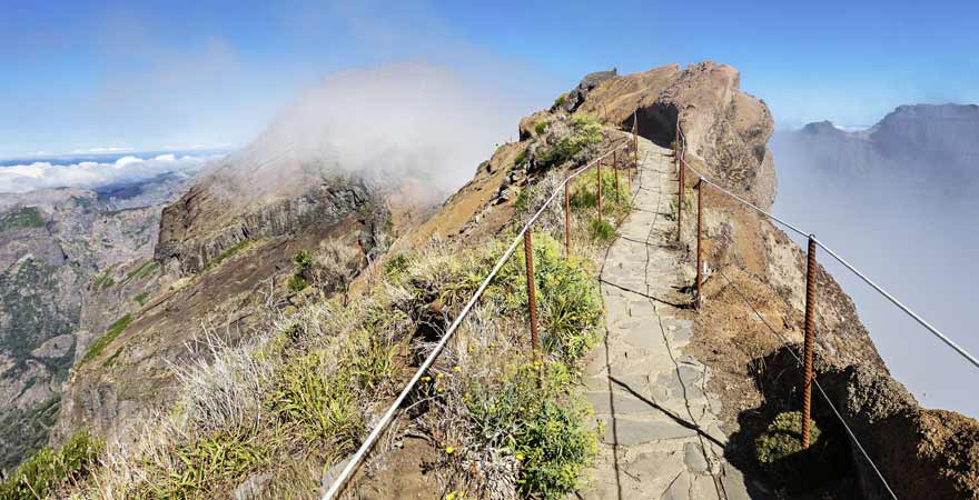 Wanderweg vom Pico do Arieiro zum Pico Ruivo