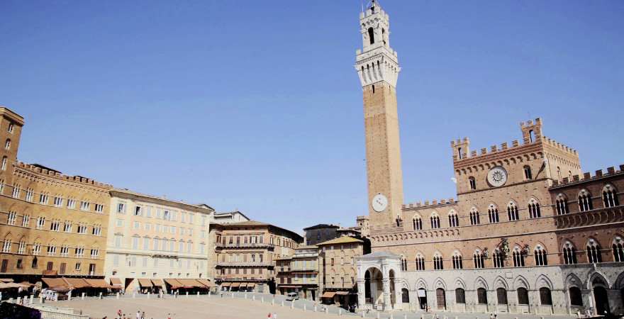 Die zentrale Piazza in Siena