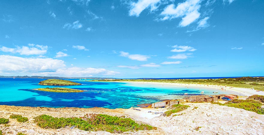 Playa de Ses Illetes auf Formentera in Spanien