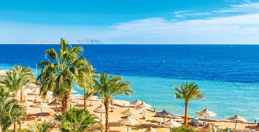 Strand am Roten Meer in Sharm el Sheikh in Ägypten