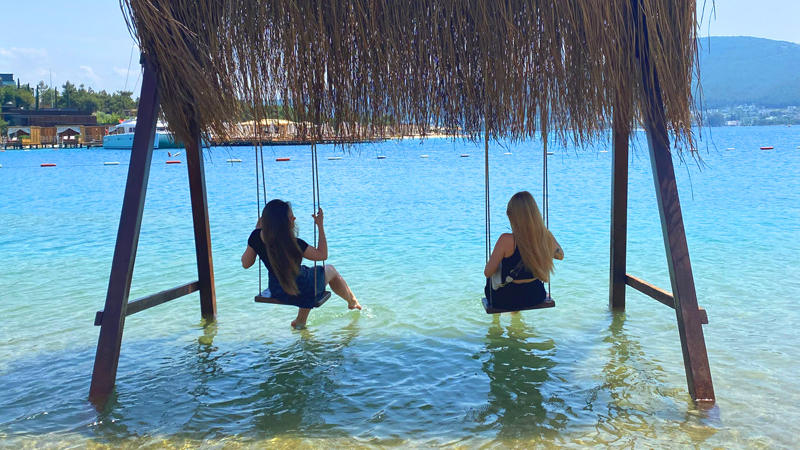 La Blanche Island Schaukel am Strand