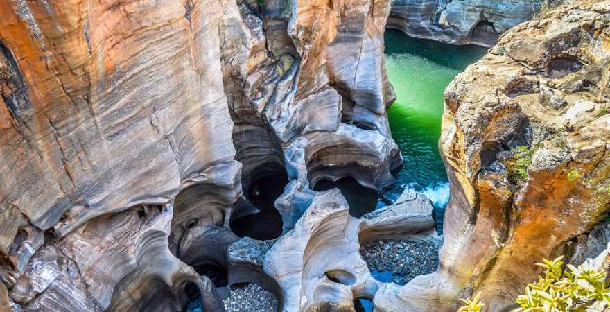 Felsformation in Bourke's Luck Potholes im Blyde-Canyon-Reservat in Mpumalanga in Afrika