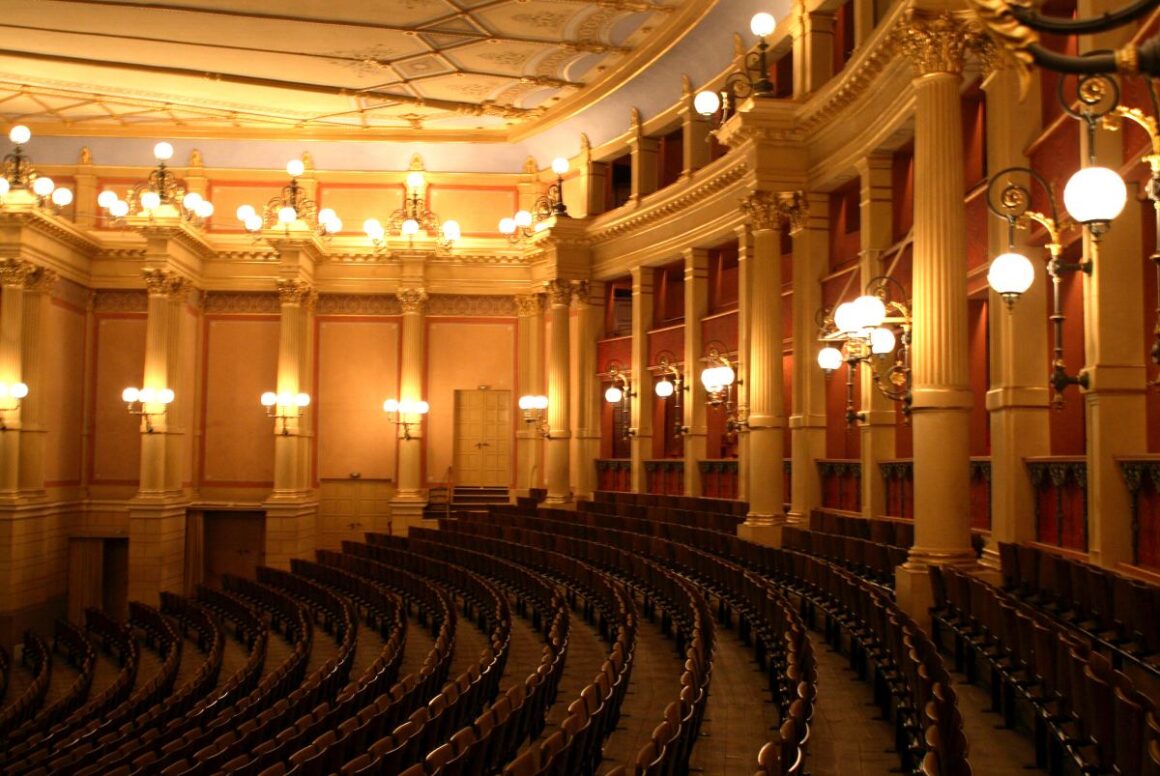 Saal im Bayreuther Festspielhaus