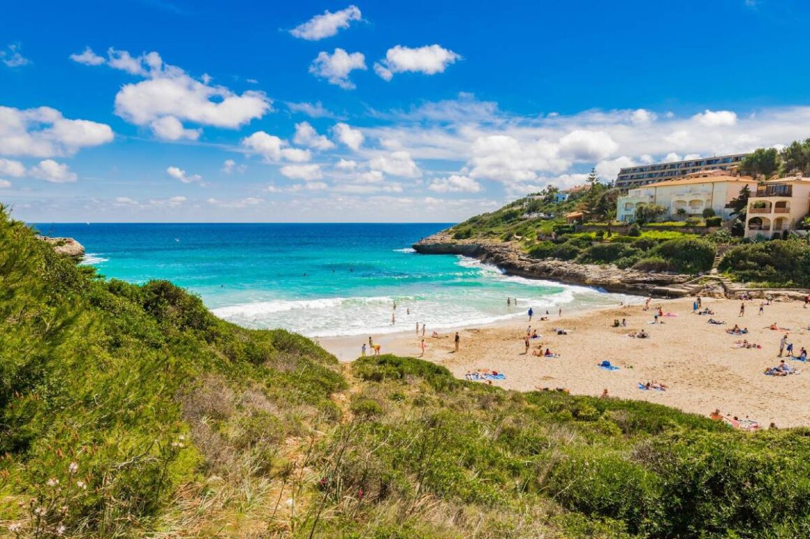 Strand von Cala Mandia auf Mallorca