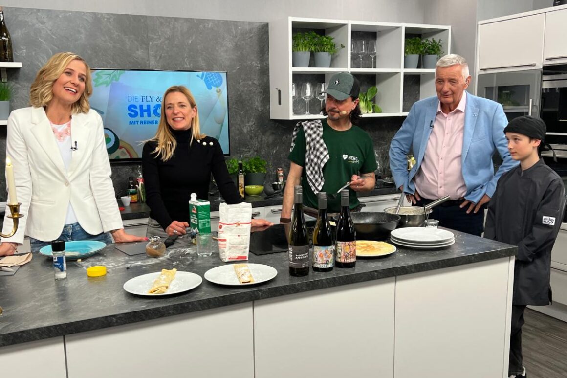 Kochen im sonnenklar.TV-Studio bei der Fly and Help Show 2026