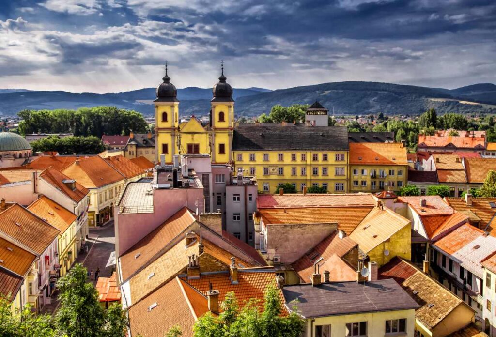 Blick auf die historische Altstadt von Trenčín, Slowakei