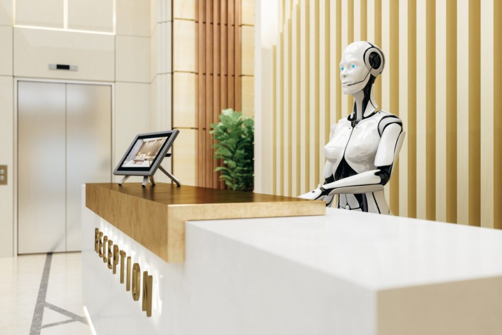 humanioder Roboter im Hotel