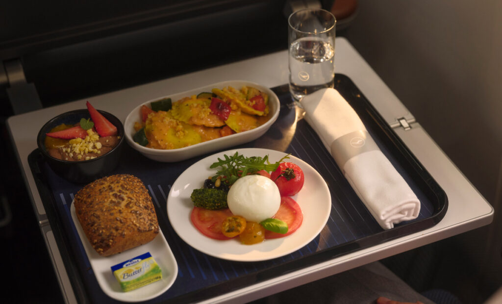 Lufthansa Essen Economy Class