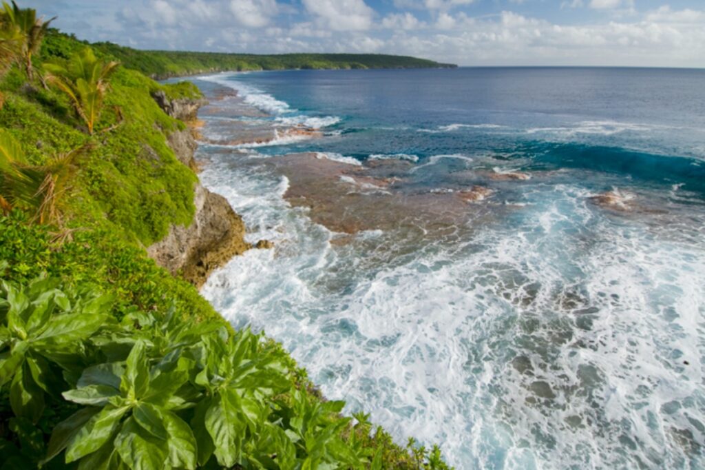 Sensationell: Niue auch von Deutschland als unabhängiger Staat anerkannt Küstenteil der Insel Niue