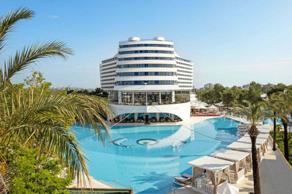 Titanic Lara Deluxe Hotel Türkei